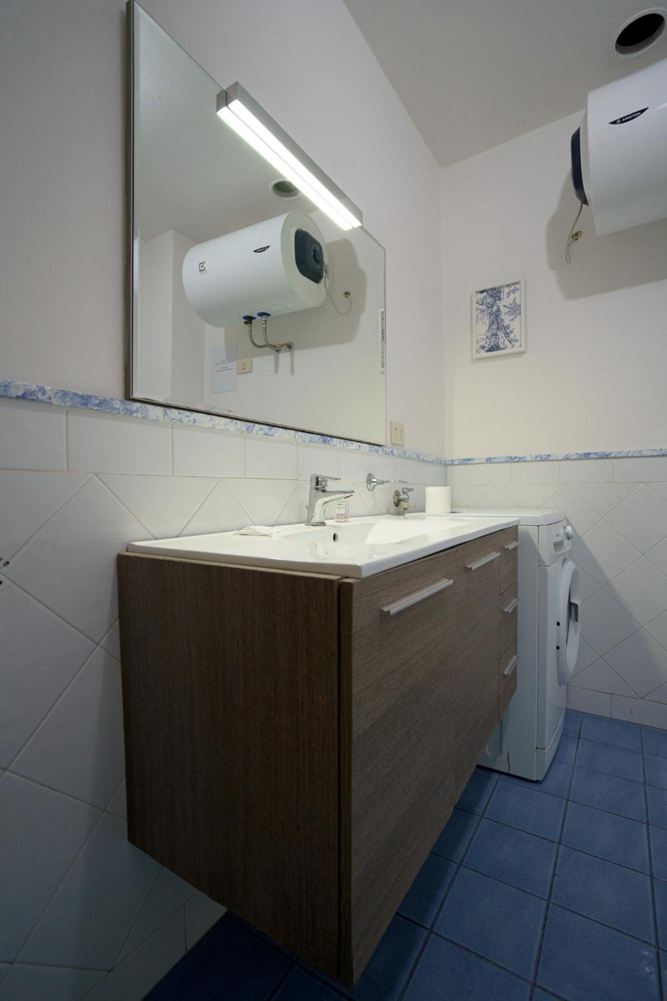 Darling Apartment With Stunning Views On Duomo Флоренция Екстериор снимка